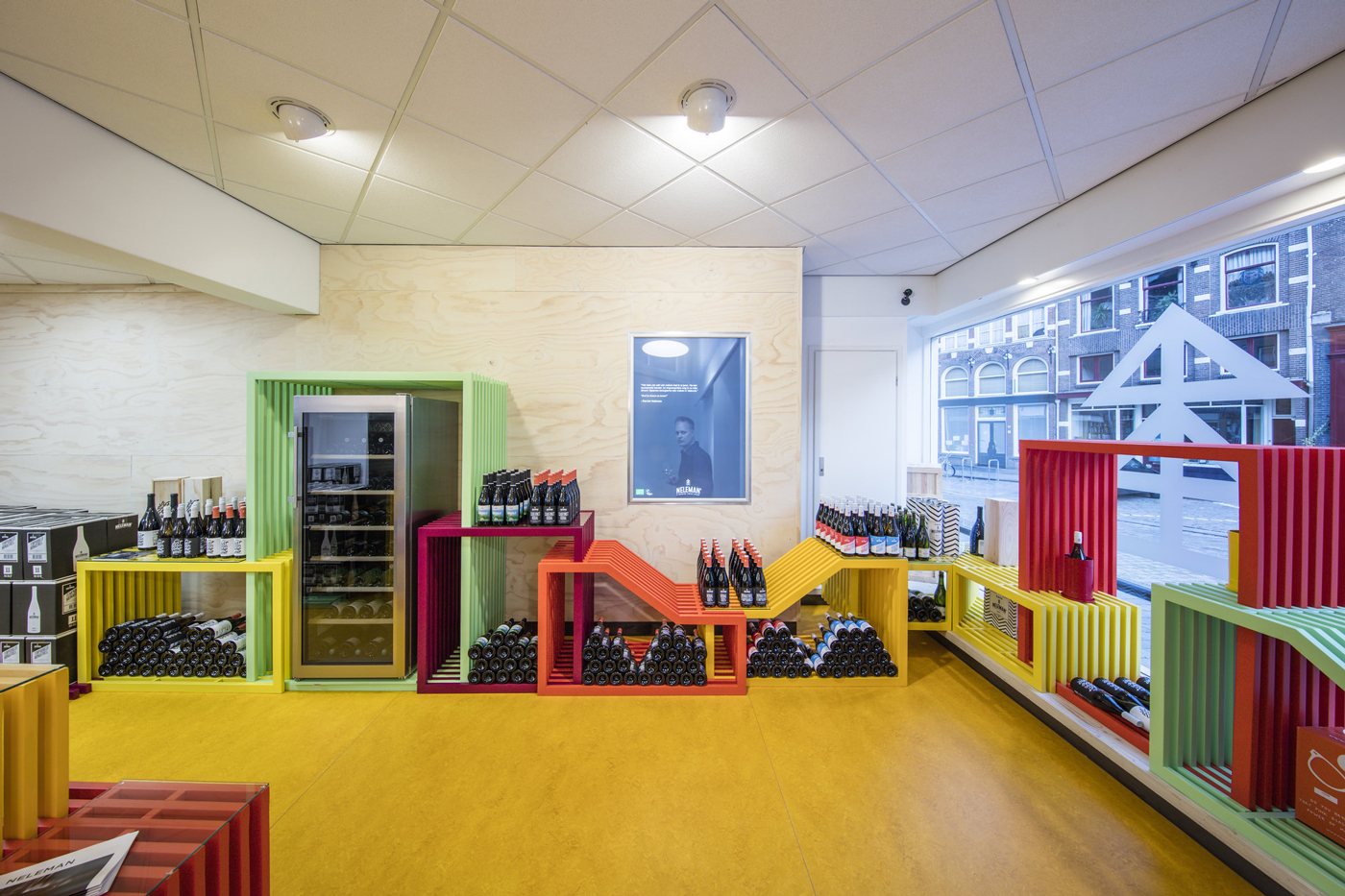 Intersections en la Bodega Neleman