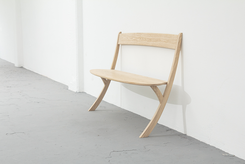 Leaning Bench